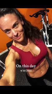 Devon Schiff's Instagram, Twitter & Facebook