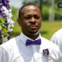 10+ perfiles de «Sergio Graham»