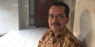 Syed hussein was among several intellectuals when gerakan joined the alliance coalition government in 1972, syed hussein left to help form pekemas (parti keadilan masyarakat malaysia. Mengenal Pemikiran Syed Hussein Alatas
