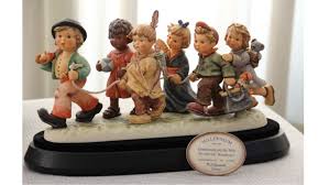 Best collection of vintage hummels. Discover The Value Of Your Hummel Figurines Catawiki