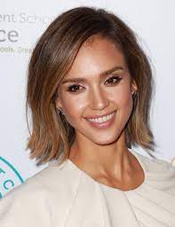 It's such a fine, sassy short layered haircut for women over 60! 20 Chic Short Hairstyles For Oval Faces With Images