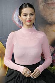 He is said to be close to his parents, was, like selena, a disney channel star, and appears to have a supportive personality. Selena Gomez Releases New Song Boyfriend People En Espanol