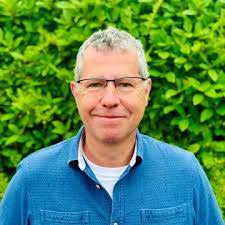 Ben Leighton's Instagram, Twitter & Facebook