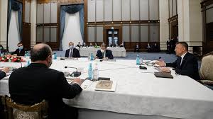 Yerli aşı çalışmaları sürerken yapılan anlaşmalarla çinli sinovac firmasınca üretilen coronavac aşısının temin edilmesi sağlandı. Cumhurbaskani Yardimcisi Oktay Baskanliginda Yerli Asi Calismalari Degerlendirme Toplantisi Yapildi