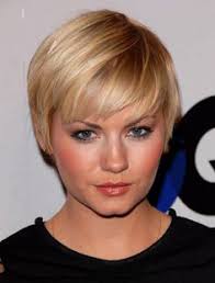 Changer de tête de temps en temps est toujours une bonne idée qui vous mettra de. 16 Idees De Coiffure Visage Rond Coiffure Visage Rond Visage Rond Visage