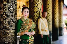 Choosing the right photography professionals for the day. Laotian Wedding Dress Off 76 Medpharmres Com
