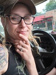 Honey Wright (@honeywrightmusic) • Instagram photos and videos