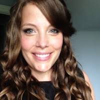 100+ perfiles de «Talitha»