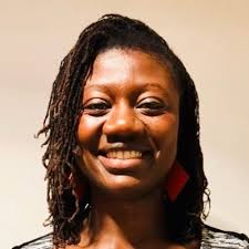 Afua Kudom (@akkeightytwo)