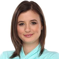 Férjével, a honvédség kötelékében lévő novák előddel úszták át a balatont, stílusosan katonai mintázatban. Duro Dora Home Facebook