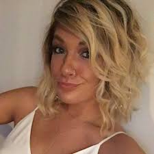 Laurel Harbaugh (@lkp_94)