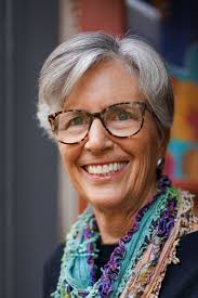 Laurie Schell's Instagram, Twitter & Facebook