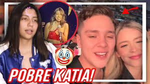 César IGNORA KATIA VLOGS EN LOS PREMIOS "TU"! 🔴 😱 (KATIA GANÓ PREMIO)  #cesarpantoja