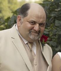 Dennis Grundy's Instagram, Twitter & Facebook