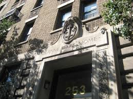 A home for “friendless French girls” | Ephemeral New York