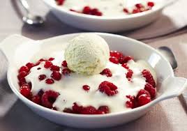 Sabayon Aux Fruits Rouges Et Glace Vanille Glace Vanille Recette Dessert Facile Dessert Facile Et Rapide