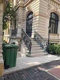 Each space saving stair includes two specific modules, one bottom module for the structural attachment to the floor and one top module for the attachment of the staircase to the wall or to the upper floor. Stairs Wikipedia