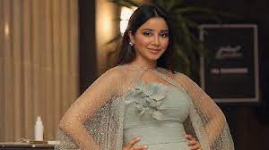 أسيل عمران تثير الجدل مجدد ا بعد هجومها على رامز جلال dresses wedding dresses lace wedding dresses