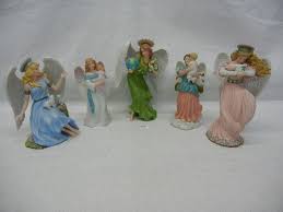 The christmas wreath is an essential part of any christmas decorating plan. 5 Angel Figurines 3 By Home Interiors 1 Has Broken Hand And 2 By Homco