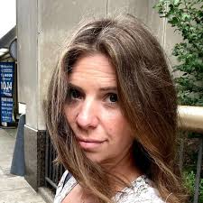 Erin Ainslie's Instagram, Twitter & Facebook