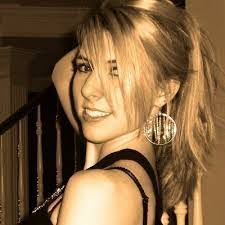 Heather Miracle's Instagram, Twitter & Facebook