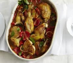 Geschmorte Maispoularde Mit Paprika Und Oregano Rezept Rezept Maispoularde Fisch Und Fleisch Rezepte