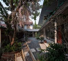 Though strongly influenced by its british past, australia architecture has come to embrace a multicultural identity when it comes to design. Lok6coc7osjp8m