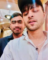 Vj Thakurr (@vj__thakurr) • Instagram photos and videos