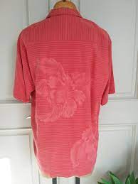 22 flat underarm to underarm. Tommy Bahama Red Floral Design 100 Silk Short Sleeve Gem