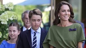 Kate Middleton & Prince William Bring Prince George & Princess Charlotte to Men’s Wimbledon Final