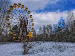 The pripyat amusement park is an abandoned amusement park located in pripyat, ukraine.it was to have its grand opening on 1 may 1986, in time for the may day celebrations, but these plans were cancelled on 26 april, when the chernobyl disaster occurred a few kilometers away. He Ferris Wheel At Pripyat Amusement Park Was Never Used Dianuke Org