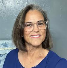 Can an 18 year old travel