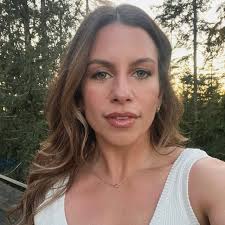 Tiffany Fields (@thisistiffanyfields) • Instagram photos and videos