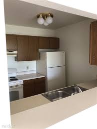 Kitchen cabinets take up the most space in the kitchen and are the first thing people notice when entering the kitchen. Cambridge Court I Ii Senior Apartments 624 Cambridge Ln Imlay City Mi Show Me The Rent