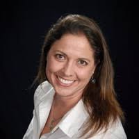 70+ perfiles de «Amanda Schwab»