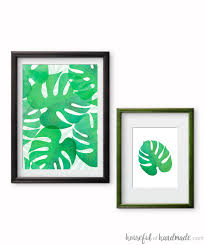 Unfold the construction paper to see your finished palm leaf. Printable Tropical Leaf Prints Craftingmyhome Com