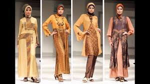 Anda bisa mengkombinasikan kain brokat dengan kain satin atau jenis kain yang lainnya yang nyaman dikenakan. Pin Di Model Baju Muslim