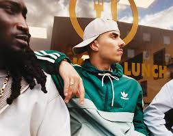 SS25 Originals campaign. @jdsports @adidasoriginals Full credits below 🌞  ft/ @jada.kai_ldn & @dubiousfeux Director & Photographer: @boladebanjo  Senior Creative Producer: Dayo Moshood @x.sposure Social Creative Producer:  @tazknights Associate CD ...