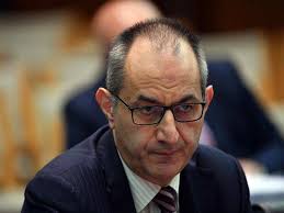 Senator Rex Patrick accuses Home Affairs boss of intimidation following ABC  raid outcry