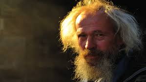 RKVERT 185 189 X 307 305.indd