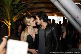 O casal tem postado fotos da cidade, mas ainda não publicou nenhuma imagem junto. Isabelle Drummond E Tiago Iorc Nao Se Desgrudaram Um Minuto Na Festa De Geracao Brasil Purebreak
