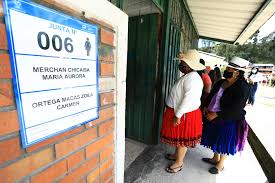 Cerca de un millón de ciudadanos se registraron para votar en 75 países. El Voto Indigena Sera Decisivo En Las Elecciones En Ecuador Internacional El Pais