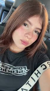 Blanquita: La Pelirroja Venezolana que Encanta