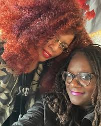 Excited about these emerging journalists who completed the @chicago_reader  Institute for Community Journalism racial justice writers group led by  @depaulu Professor @judith.mccray. This cohort absorbed the lessons of  solutions journalism and pitched