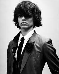 I Like This 1 Mens Hairstyles Long Hair Styles Men Indie Hair