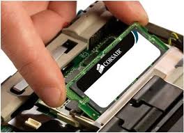 Begitu juga dengan memori penyimpanannya yang bisa diupgrade ke. Daftar Harga Laptop Ram 8gb Termurah February 2021 Lengkap