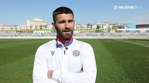 Nakon što je raskinuo ugovor s upisao je šest nastupa za hajduk, ali u prijateljskim utakmicama. Marko Livaja Nakon Lokomotiva Hajduk 0 2 Youtube