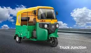 Bajaj Compact Re 3-Seater/Cng Auto Rickshaw Price In Delhi In 2024