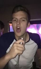 Love island pe teacher hugo hammond is the show's first ever disabled contestant. B1efwwk9nphv3m