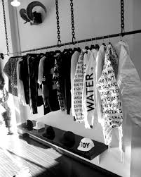Black And White Boutique Design Addicted To Black Clothing Store Interior Clothing Store Design Store Design Boutique